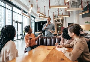 Réunion illustrant le rôle des représentants de liste et la signature des procès-verbaux.